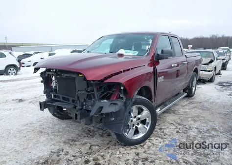 2018 Ram 1500 Big Horn 4X4 6'4 Box z USA, uszkodzony, nr VIN 1C6RR7GG0JS229011